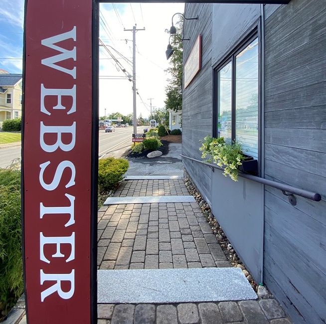 Exterior or Manchester New Hampshire dental office building